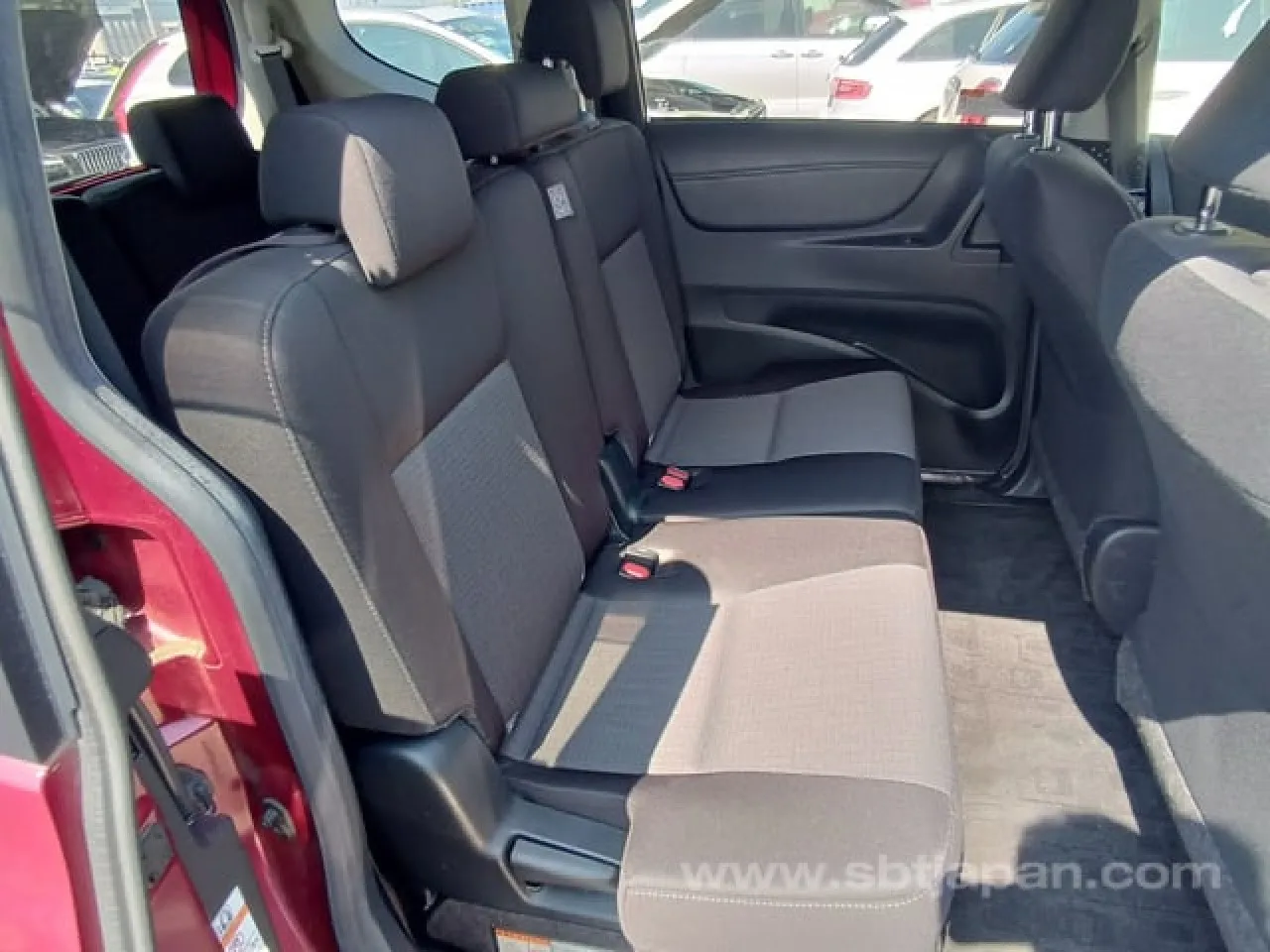 2022 Toyota Sienta 1.5 Hybrid CVT Kıbrıs | KKTC İkinci El Satılık Araba - Thumbnail 6