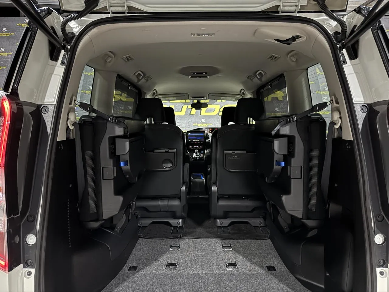 2021 Nissan Serena  Kıbrıs | KKTC İkinci El Satılık Araba - Thumbnail 4