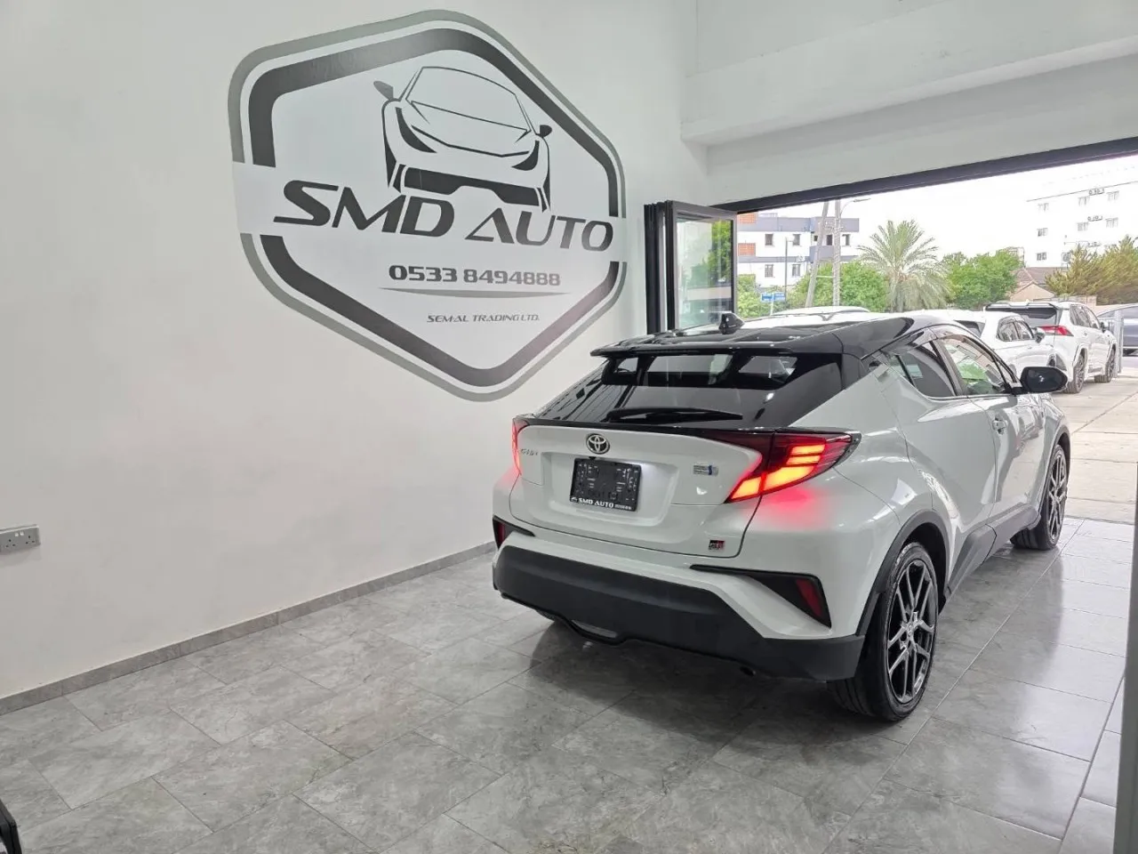 2022 Toyota C-HR 1.8 Hybrid Kıbrıs | KKTC İkinci El Satılık Araba - Thumbnail 4