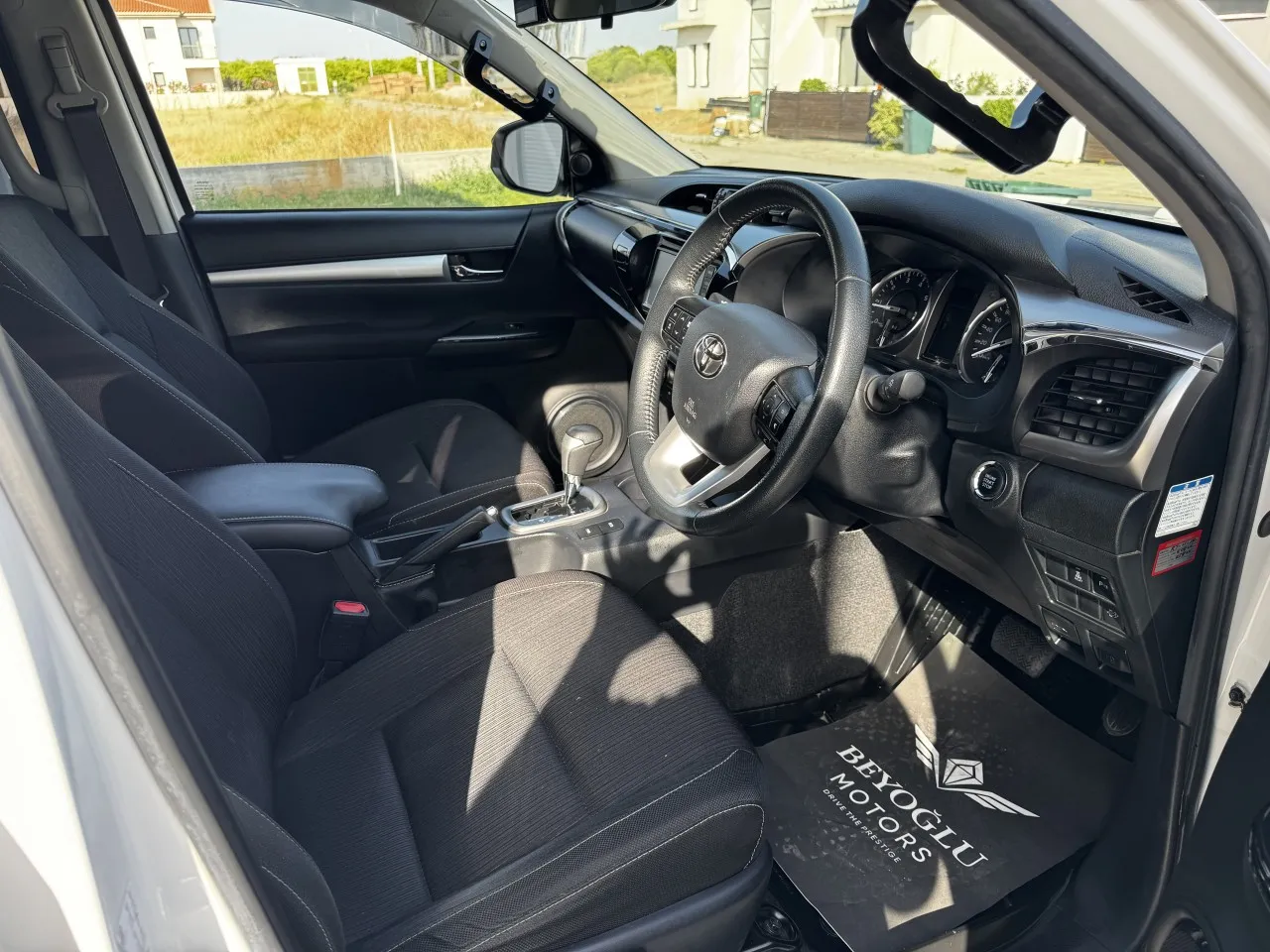 2022 Toyota Hilux 2.4 D Kıbrıs | KKTC İkinci El Satılık Araba - Thumbnail 7