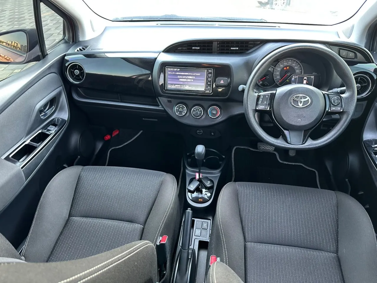2019 Toyota Vitz 1.3 Kıbrıs | KKTC İkinci El Satılık Araba - Thumbnail 7