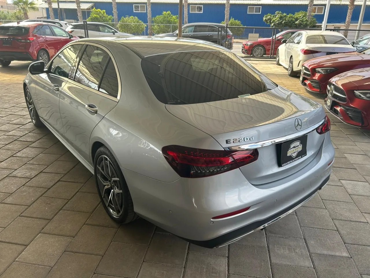 2023 Mercedes-Benz E Serisi E 220 d Kıbrıs | KKTC İkinci El Satılık Araba - Thumbnail 4