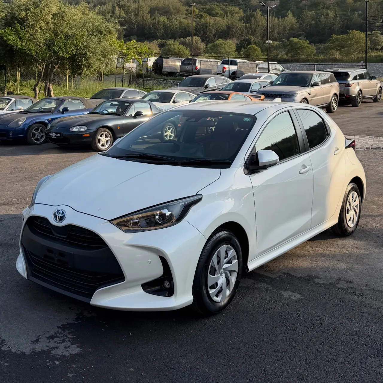 2022 Toyota Yaris 1.5 Hybrid Kıbrıs | KKTC İkinci El Satılık Araba - Thumbnail 2