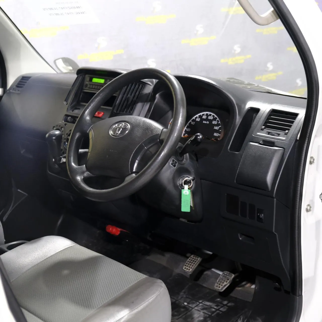 2020 Toyota Townace  Kıbrıs | KKTC İkinci El Satılık Araba - Thumbnail 6