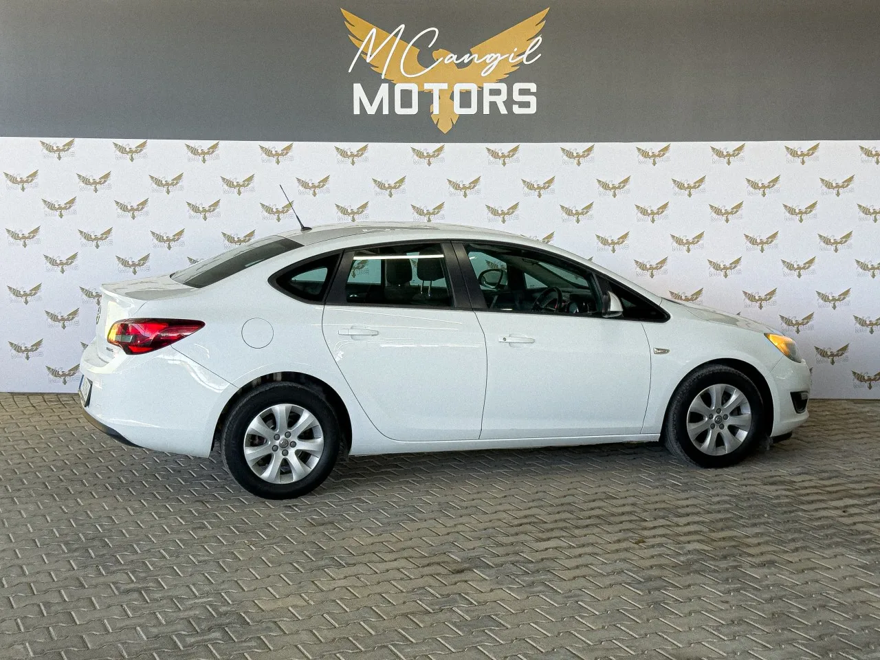 2017 Opel Astra 1.4 T Kıbrıs | KKTC İkinci El Satılık Araba - Thumbnail 2