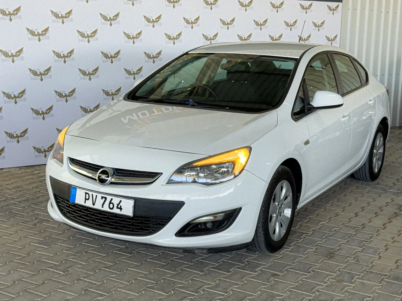 2017 Opel Astra 1.4 T Kıbrıs | KKTC İkinci El Satılık Araba - Thumbnail 4