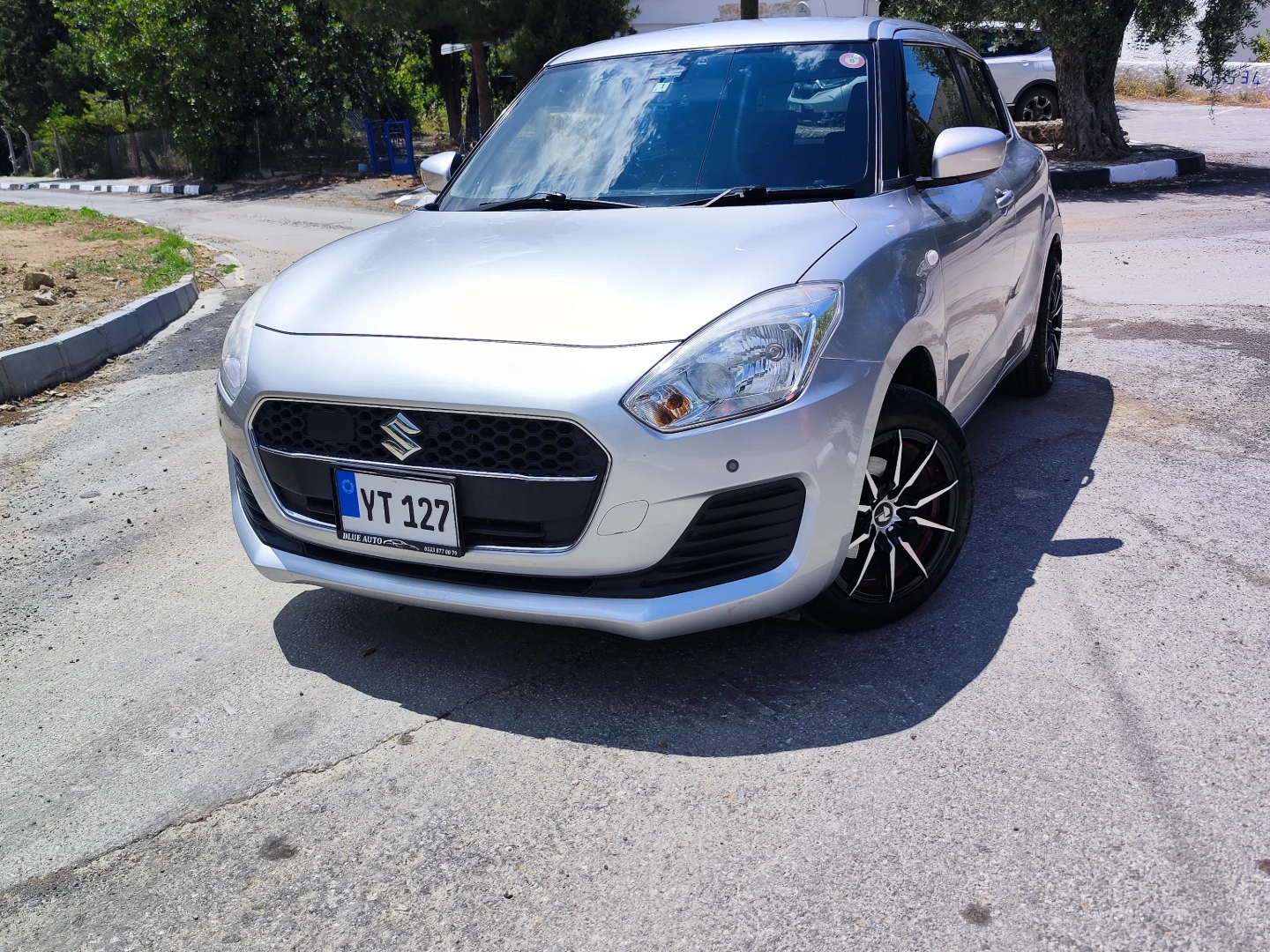2020 Suzuki Swift 1.3 Kıbrıs | KKTC İkinci El Satılık Araba - Thumbnail 3