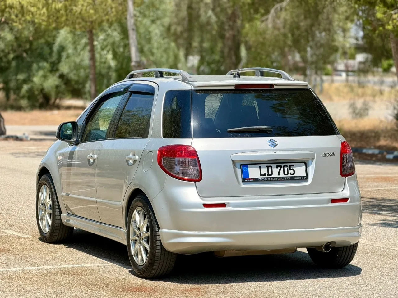 2009 Suzuki SX4 1.5 Kıbrıs | KKTC İkinci El Satılık Araba - Thumbnail 4