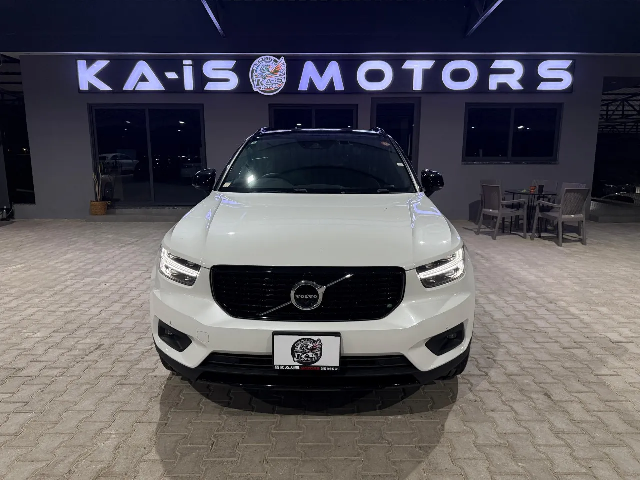 2022 Volvo XC40 2.0 B4 Kıbrıs | KKTC İkinci El Satılık Araba - Thumbnail 6