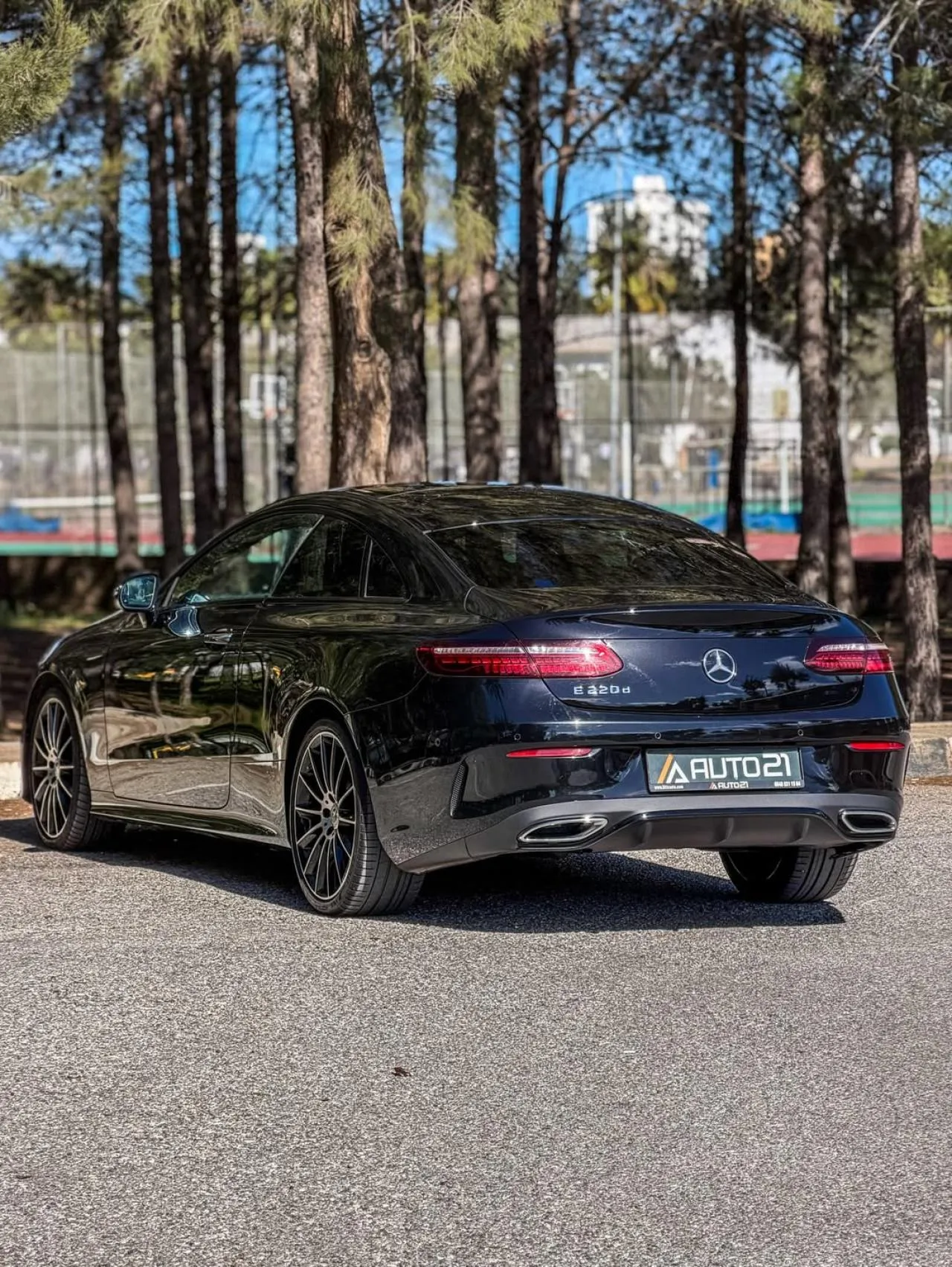 2022 Mercedes-Benz E Serisi E 300 Kıbrıs | KKTC İkinci El Satılık Araba - Thumbnail 6