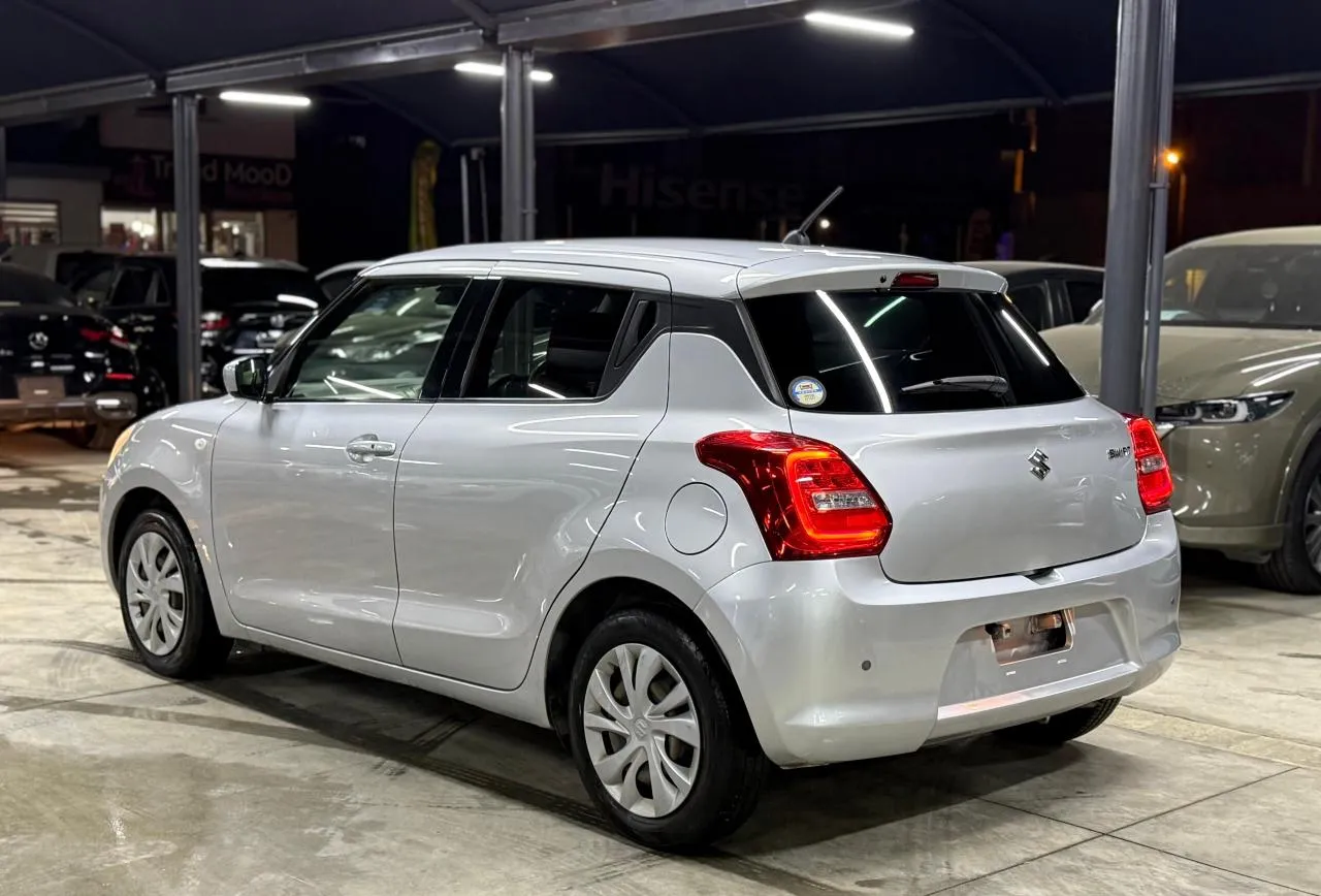 2020 Suzuki Swift 1.3 Kıbrıs | KKTC İkinci El Satılık Araba - Thumbnail 4
