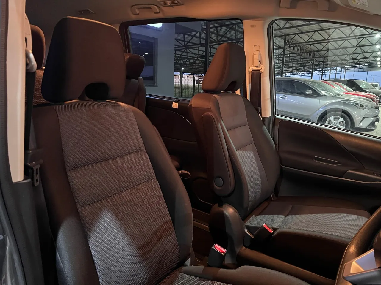 2022 Nissan Serena  Kıbrıs | KKTC İkinci El Satılık Araba - Thumbnail 5