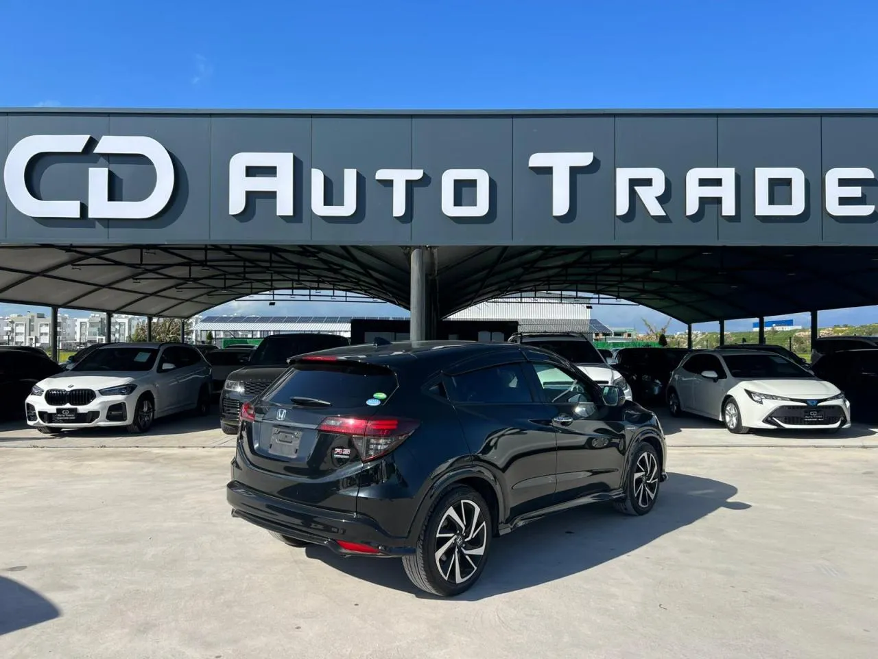 2021 Honda Vezel 1.5 i-VTEC Hybrid Automatic Kıbrıs | KKTC İkinci El Satılık Araba - Thumbnail 3