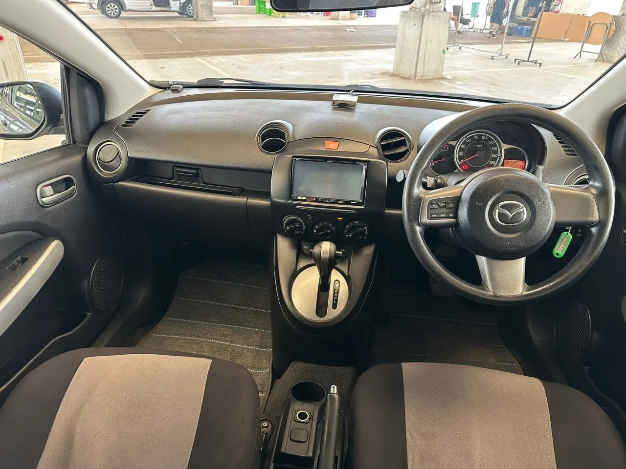 2013 Mazda Demio 1.3i Kıbrıs | KKTC İkinci El Satılık Araba - Thumbnail 7