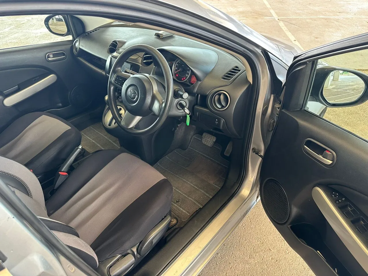 2013 Mazda Demio 1.3i Kıbrıs | KKTC İkinci El Satılık Araba - Thumbnail 8