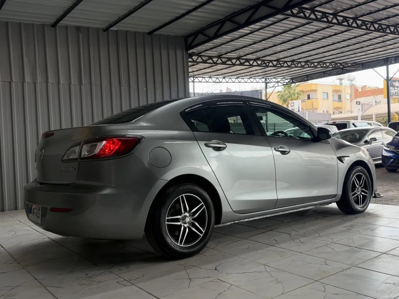 2012 Mazda Axela 1.5 Kıbrıs | KKTC İkinci El Satılık Araba - Thumbnail 7