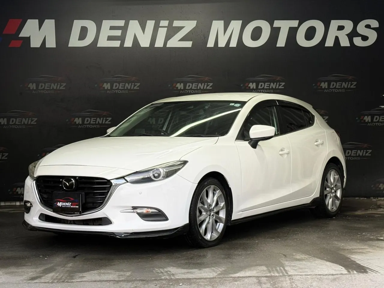 2018 Mazda Axela 1.5 Kıbrıs | KKTC İkinci El Satılık Araba - Thumbnail 3