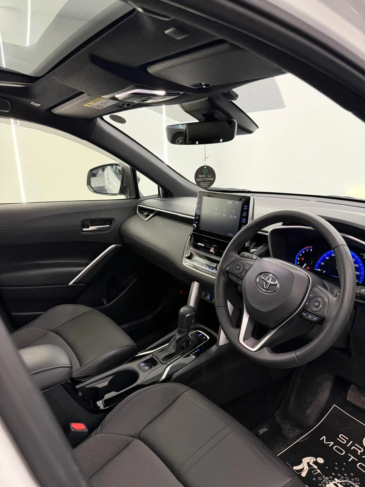 2023 Toyota Corolla Cross Kıbrıs | KKTC İkinci El Satılık Araba - Thumbnail 3