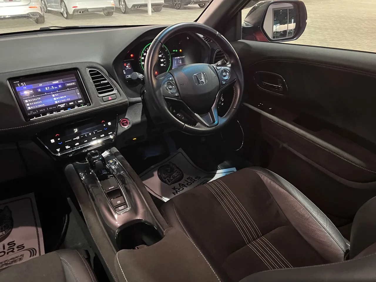 2021 Honda Vezel 1.5 i-VTEC Hybrid Automatic Kıbrıs | KKTC İkinci El Satılık Araba - Thumbnail 3