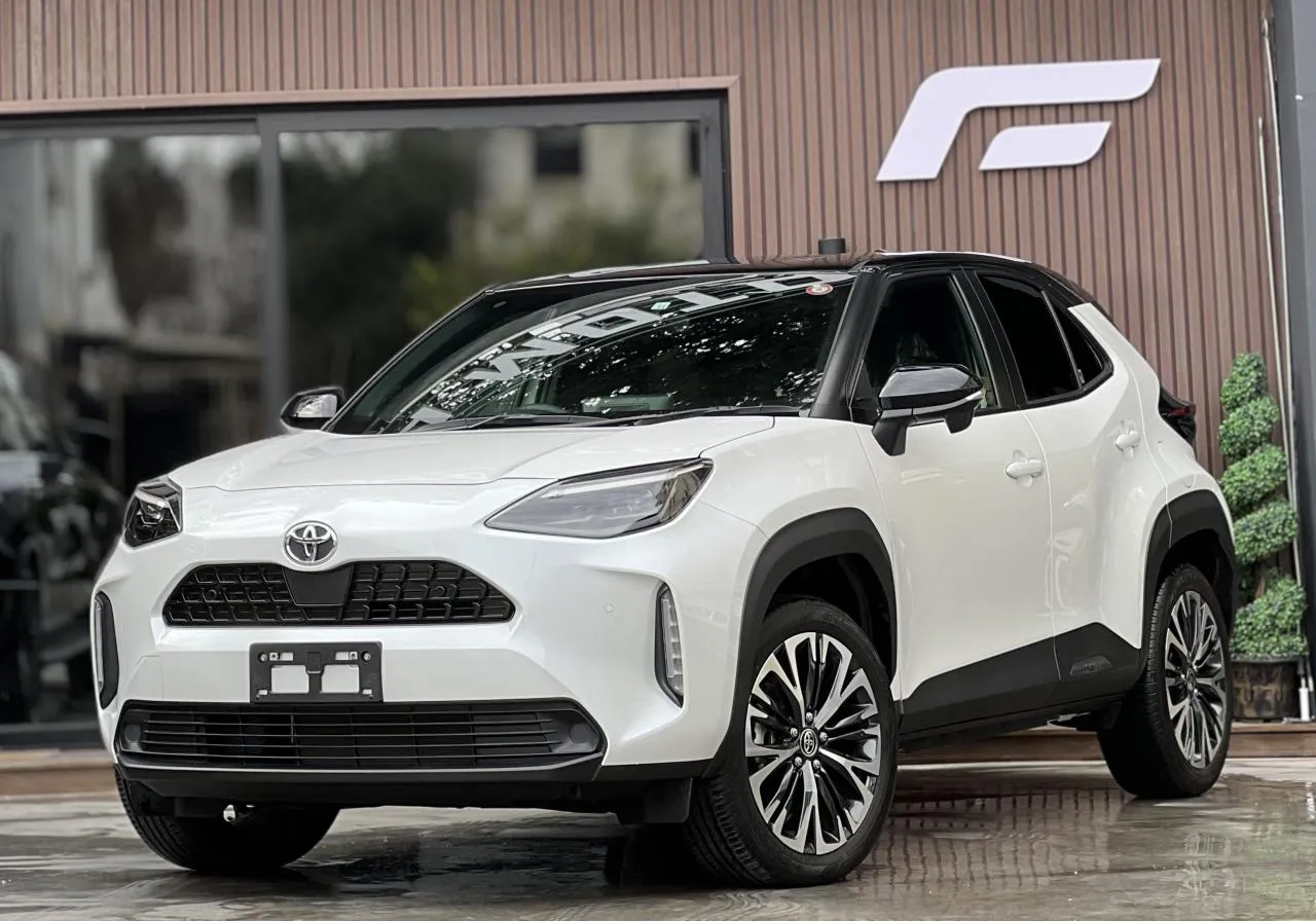2023 Toyota Yaris Cross  Kıbrıs | KKTC İkinci El Satılık Araba - Thumbnail 2