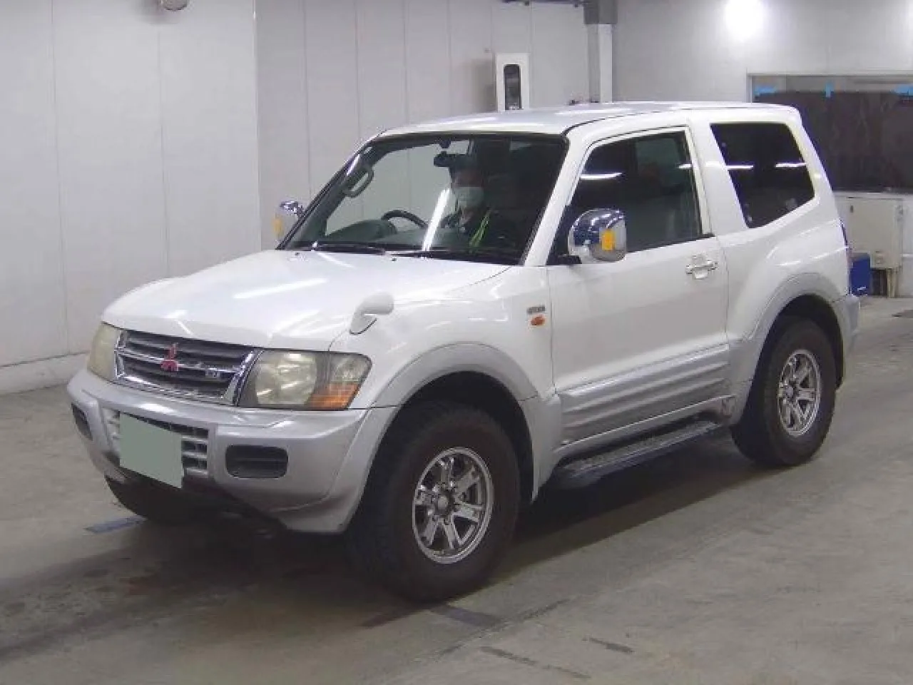1999 Mitsubishi Pajero 3.2 DI Kıbrıs | KKTC İkinci El Satılık Araba - Thumbnail 3