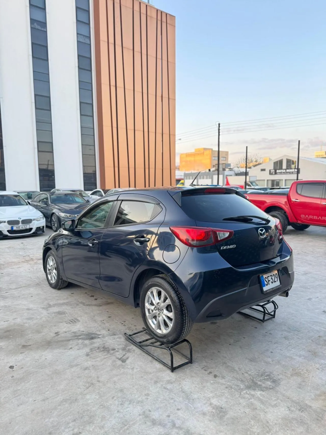 2016 Mazda Demio 1.5 Kıbrıs | KKTC İkinci El Satılık Araba - Thumbnail 4