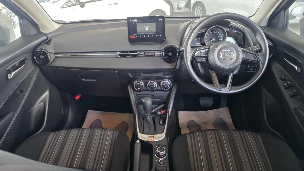 2023 Mazda 2 1.5 Sky-G Kıbrıs | KKTC İkinci El Satılık Araba - Thumbnail 6