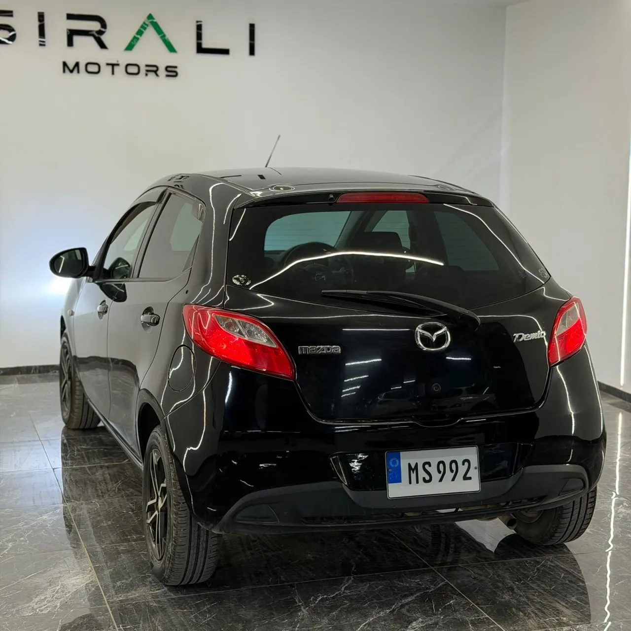 2011 Mazda Demio 1.3i Kıbrıs | KKTC İkinci El Satılık Araba - Thumbnail 5