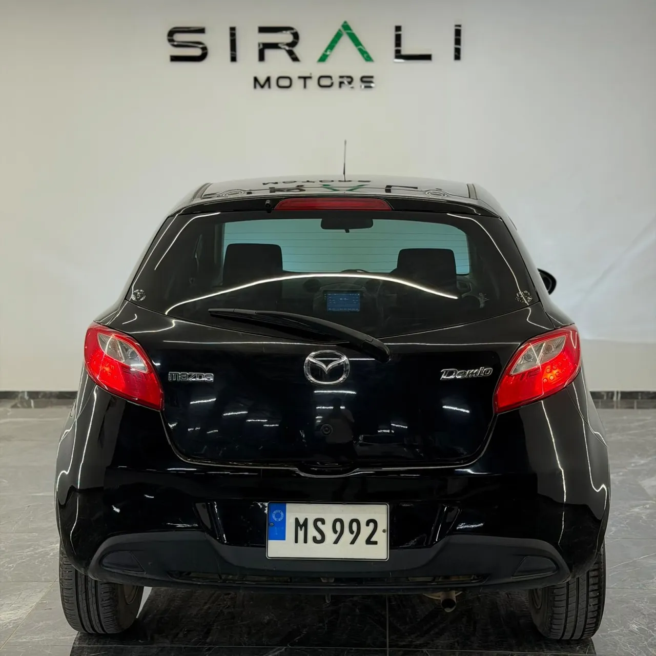 2011 Mazda Demio 1.3i Kıbrıs | KKTC İkinci El Satılık Araba - Thumbnail 6