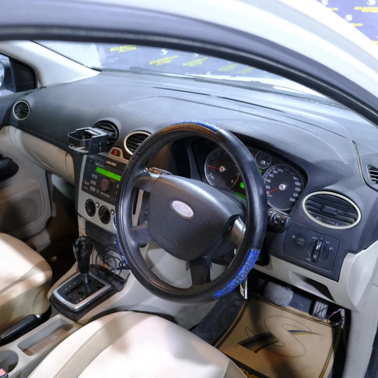 2006 Ford Focus 1.6 Kıbrıs | KKTC İkinci El Satılık Araba - Thumbnail 6