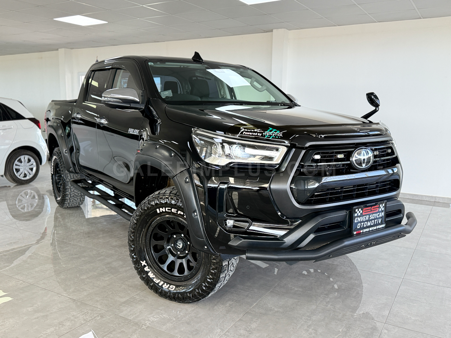 2021 Toyota Hilux 2.4 D Kıbrıs | KKTC İkinci El Satılık Araba - Thumbnail 4