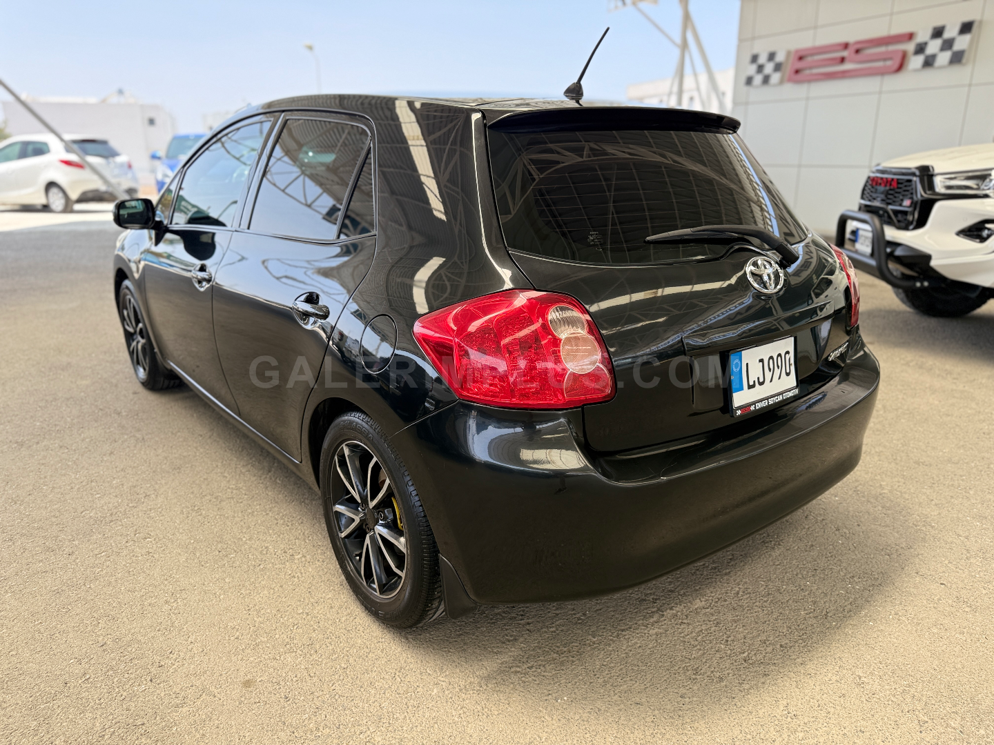 2008 Toyota Auris 1.5 Kıbrıs | KKTC İkinci El Satılık Araba - Thumbnail 3