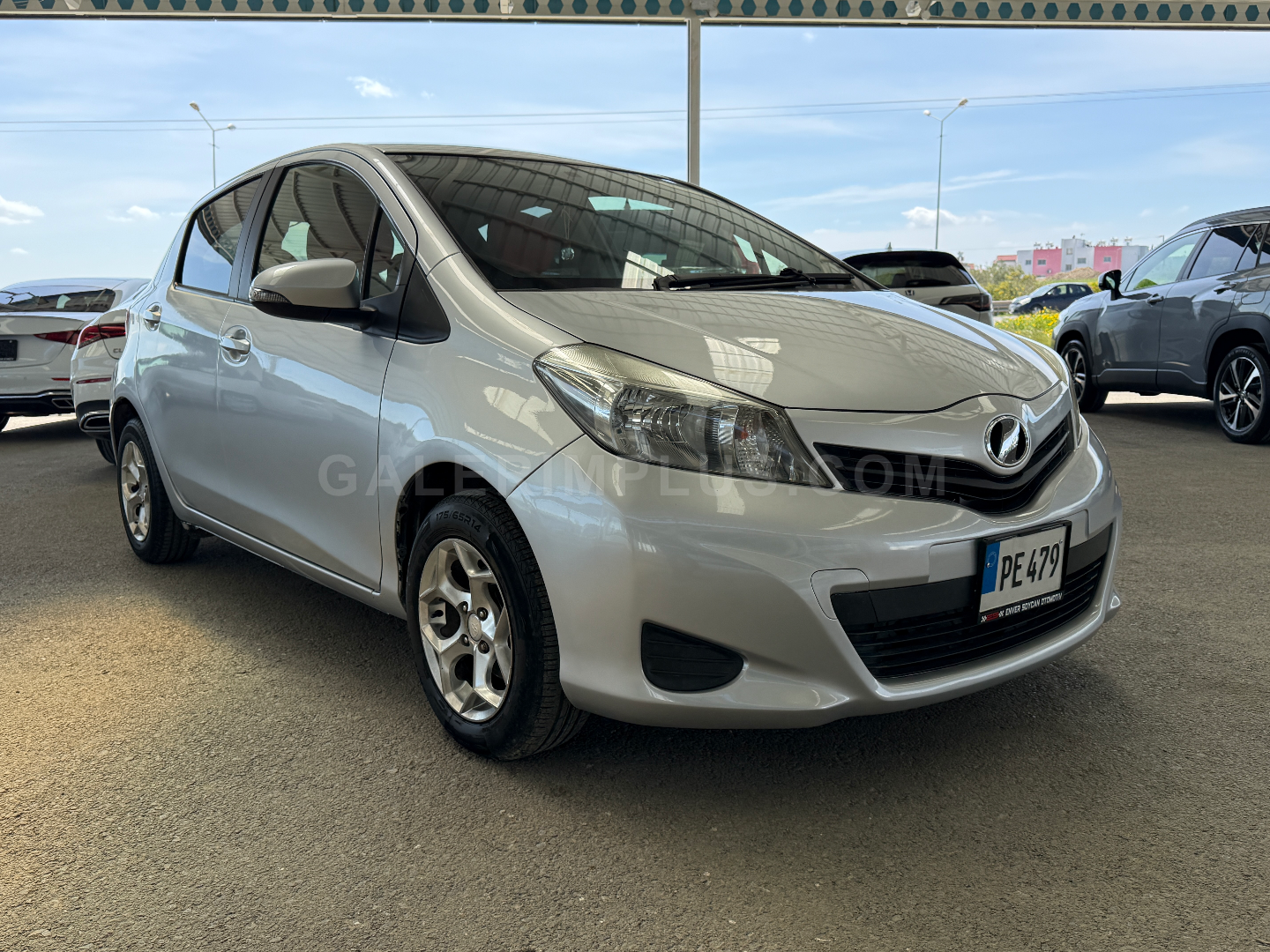 2012 Toyota Vitz 1.3 Kıbrıs | KKTC İkinci El Satılık Araba - Thumbnail 2