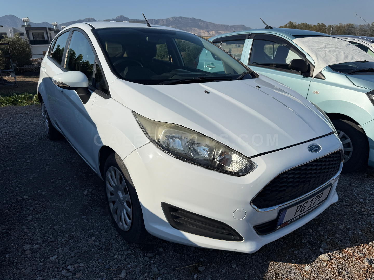 2016 Ford Fiesta 1.6 Kıbrıs | KKTC İkinci El Satılık Araba - Thumbnail 2