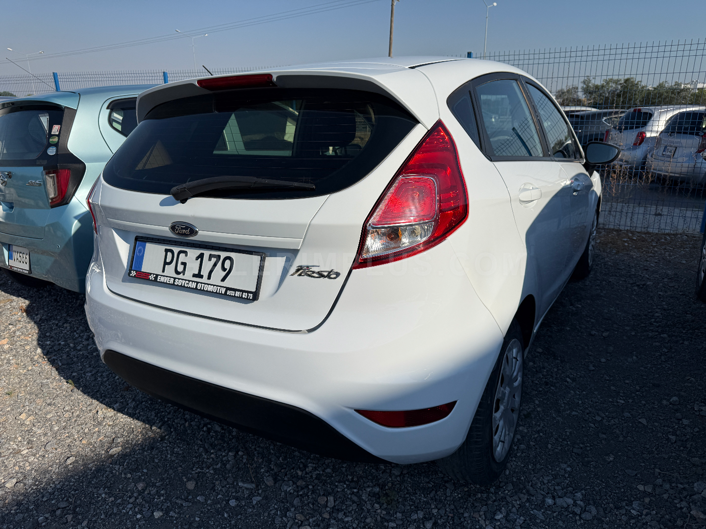 2016 Ford Fiesta 1.6 Kıbrıs | KKTC İkinci El Satılık Araba - Thumbnail 3