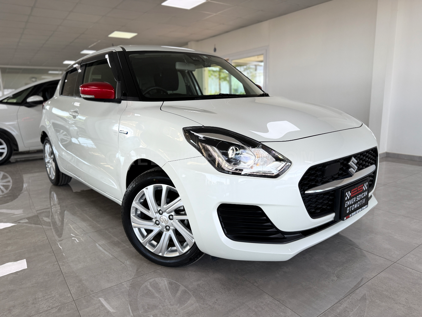 2022 Suzuki Swift 1.2 Hybrid Kıbrıs | KKTC İkinci El Satılık Araba - Thumbnail 3