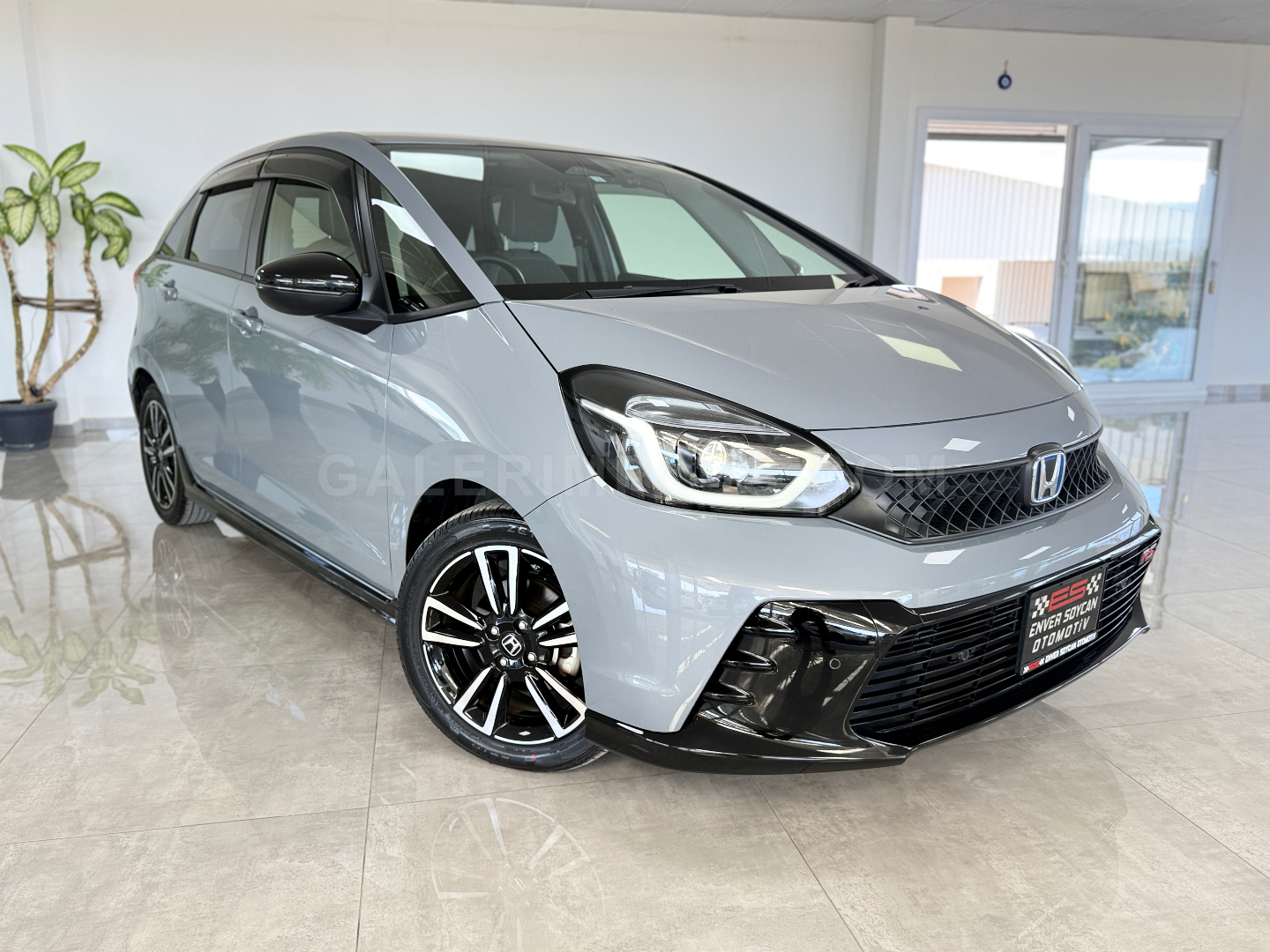2023 Honda Fit 1.5 e:HEV Kıbrıs | KKTC İkinci El Satılık Araba - Thumbnail 2