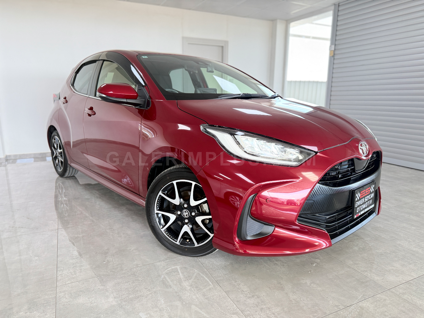 2022 Toyota Yaris 1.5 Kıbrıs | KKTC İkinci El Satılık Araba - Thumbnail 3