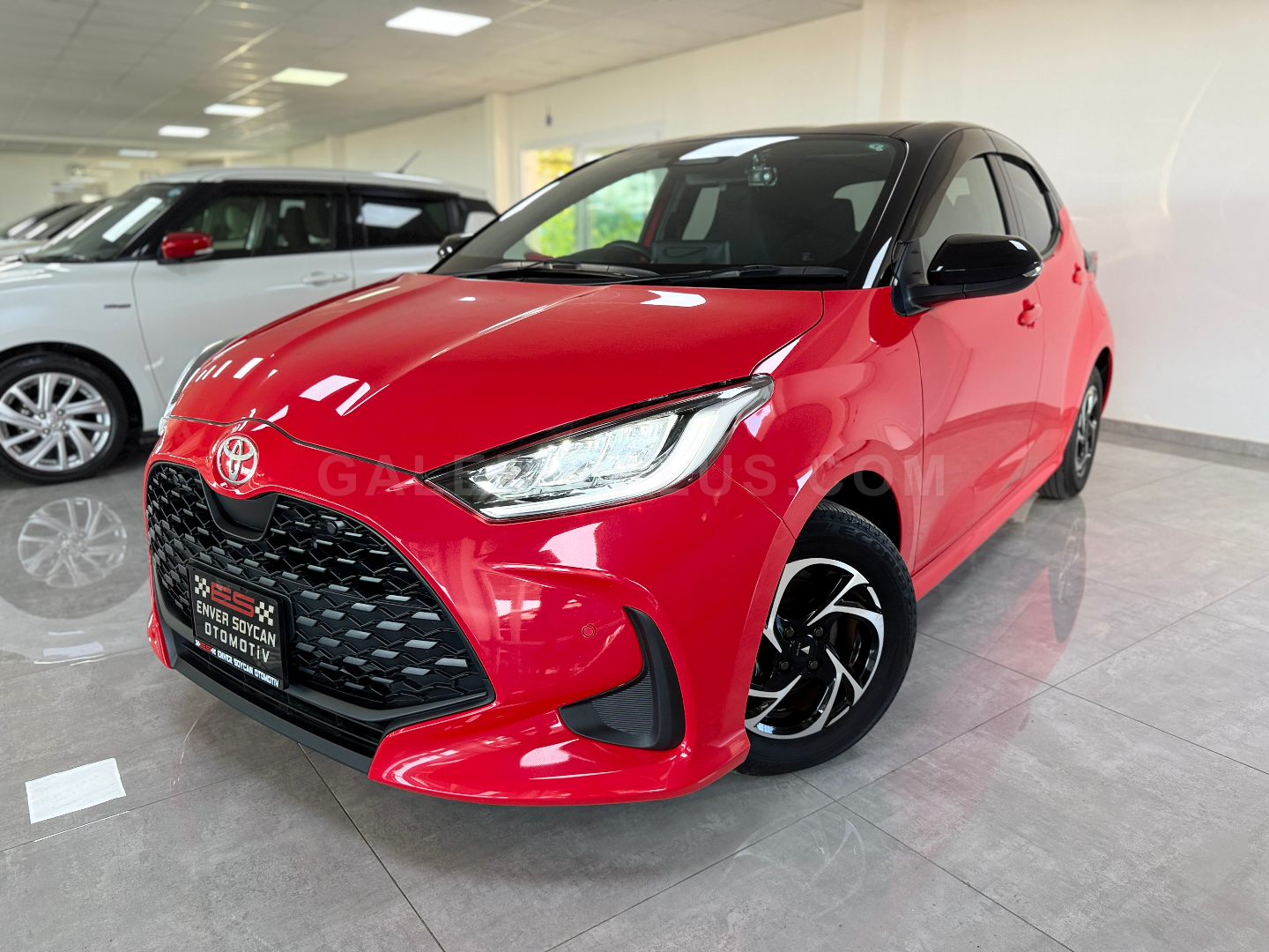 2024 Toyota Yaris 1.5 Kıbrıs | KKTC İkinci El Satılık Araba - Thumbnail 2