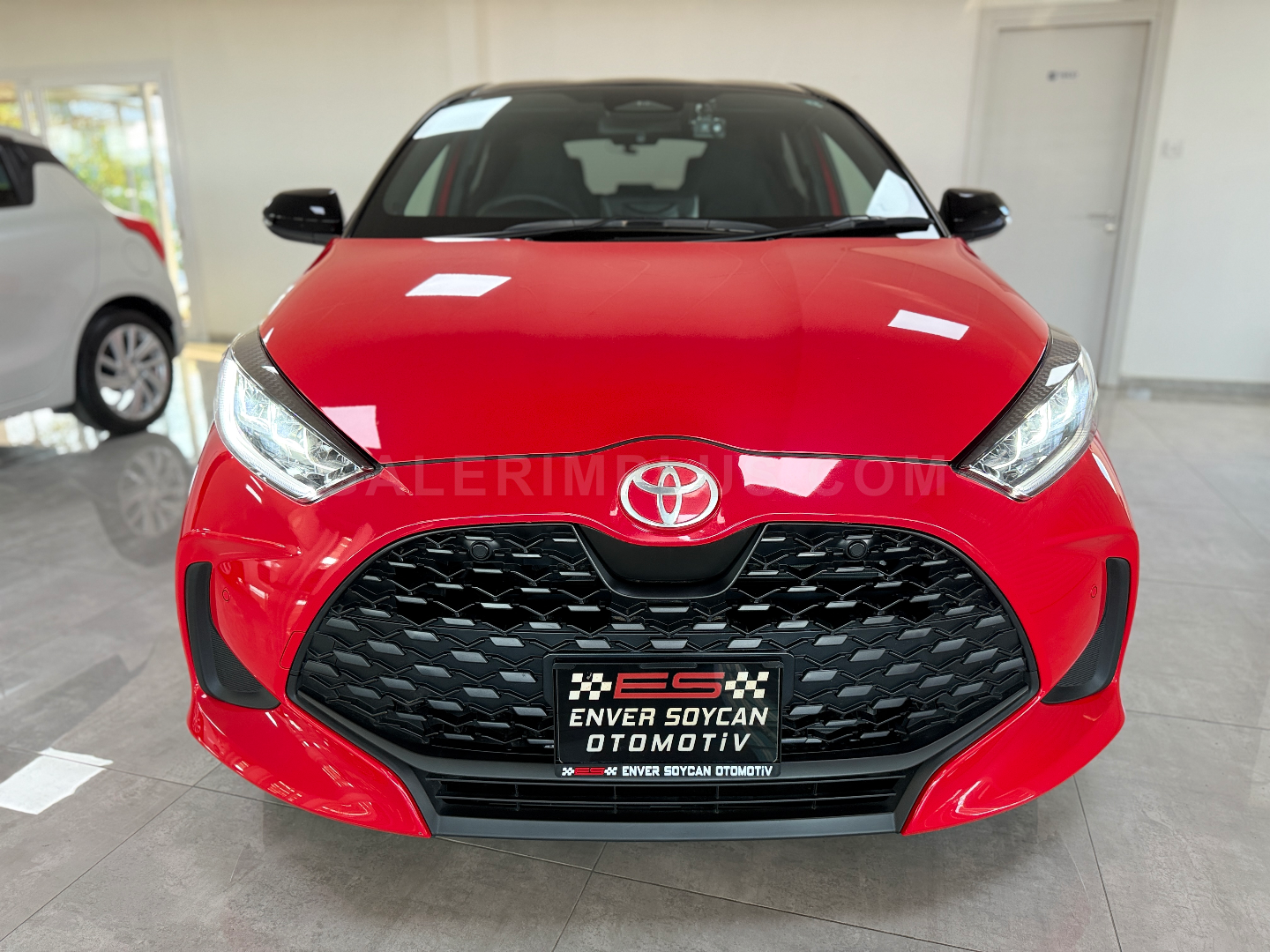 2024 Toyota Yaris 1.5 Kıbrıs | KKTC İkinci El Satılık Araba - Thumbnail 8