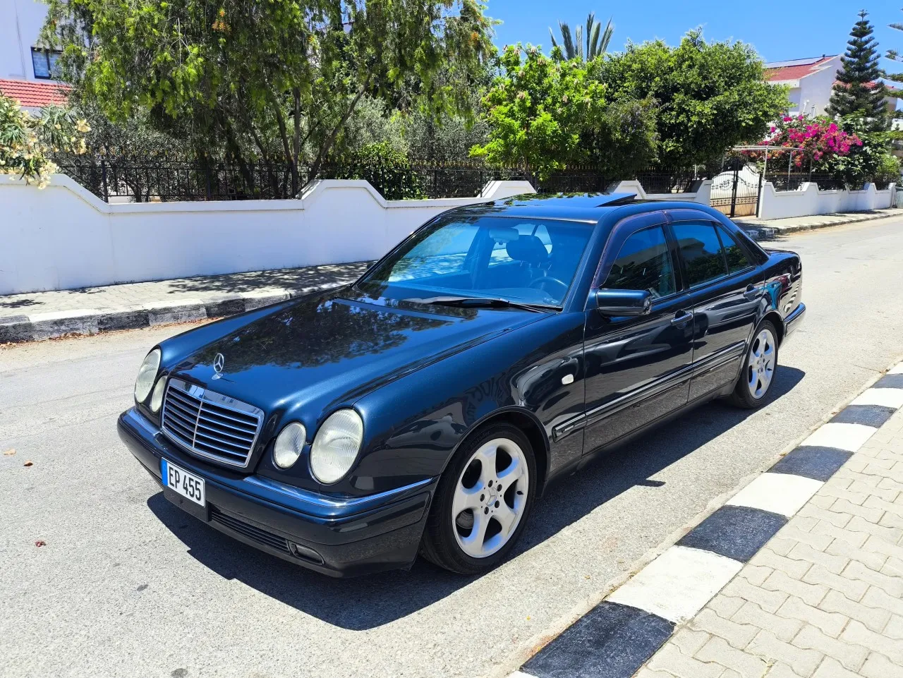 1997 Mercedes-Benz E Serisi E 320 Kıbrıs | KKTC İkinci El Satılık Araba - Thumbnail 6