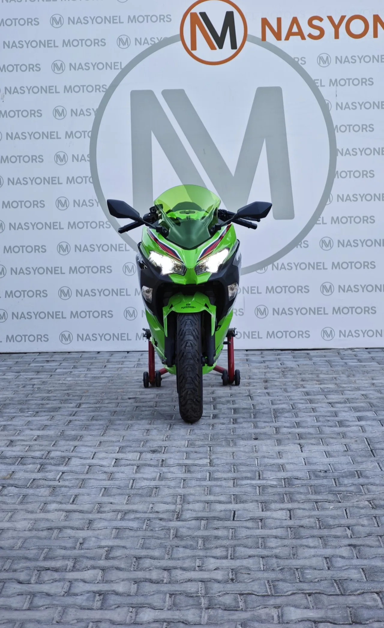 2023 Kawasaki Ninja 650  Kıbrıs | KKTC İkinci El Satılık Araba - Thumbnail 3