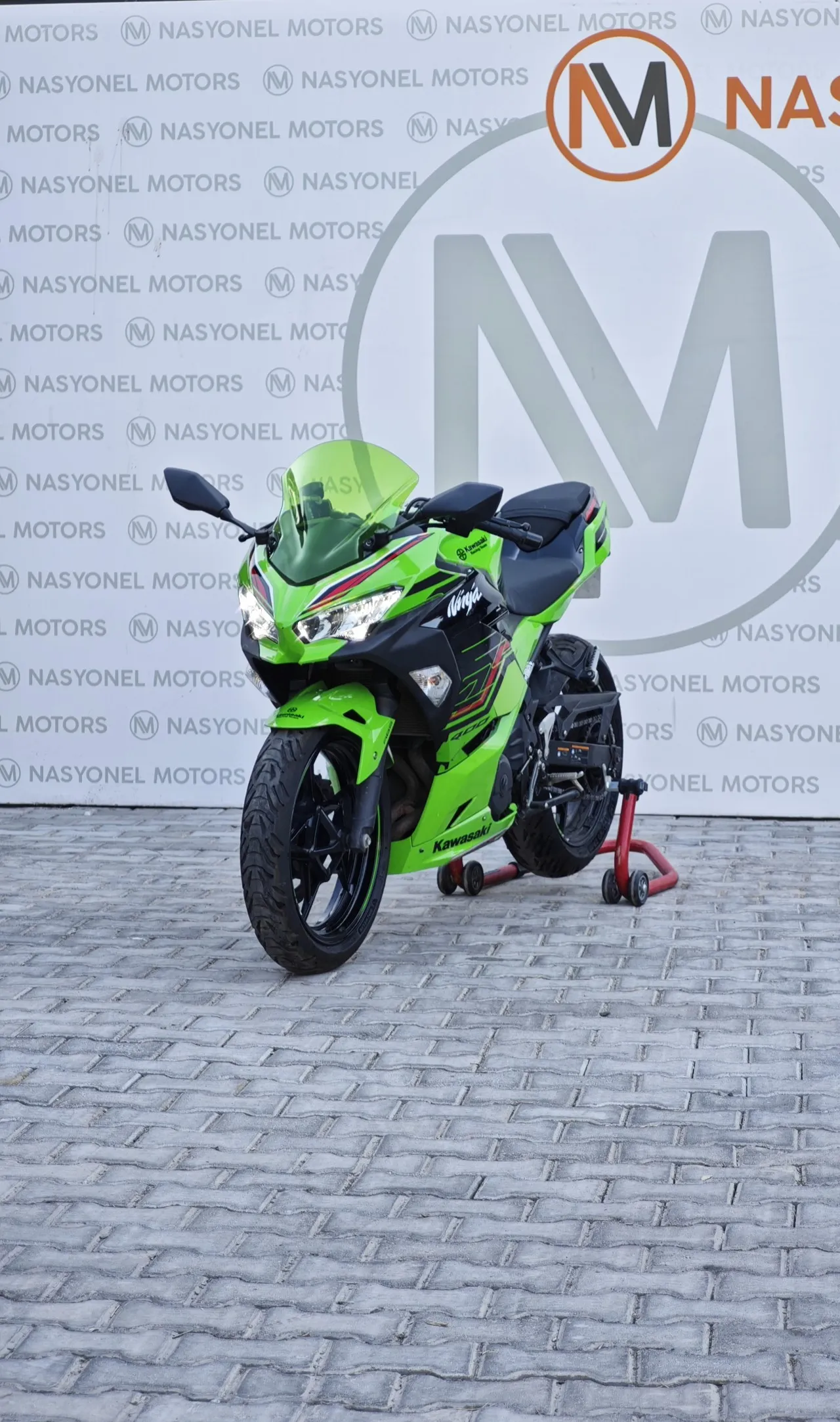 2023 Kawasaki Ninja 650  Kıbrıs | KKTC İkinci El Satılık Araba - Thumbnail 4