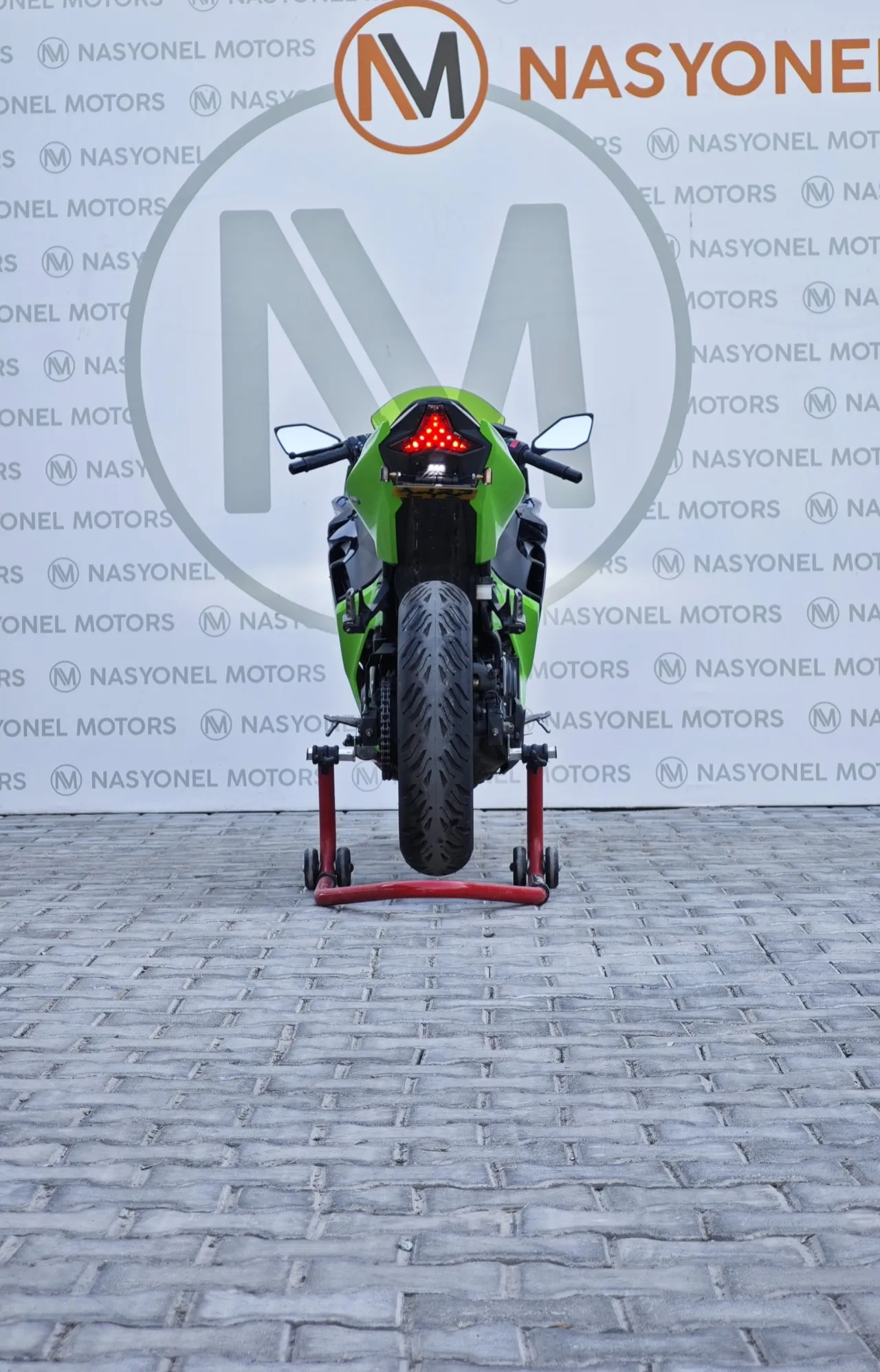 2023 Kawasaki Ninja 650  Kıbrıs | KKTC İkinci El Satılık Araba - Thumbnail 6