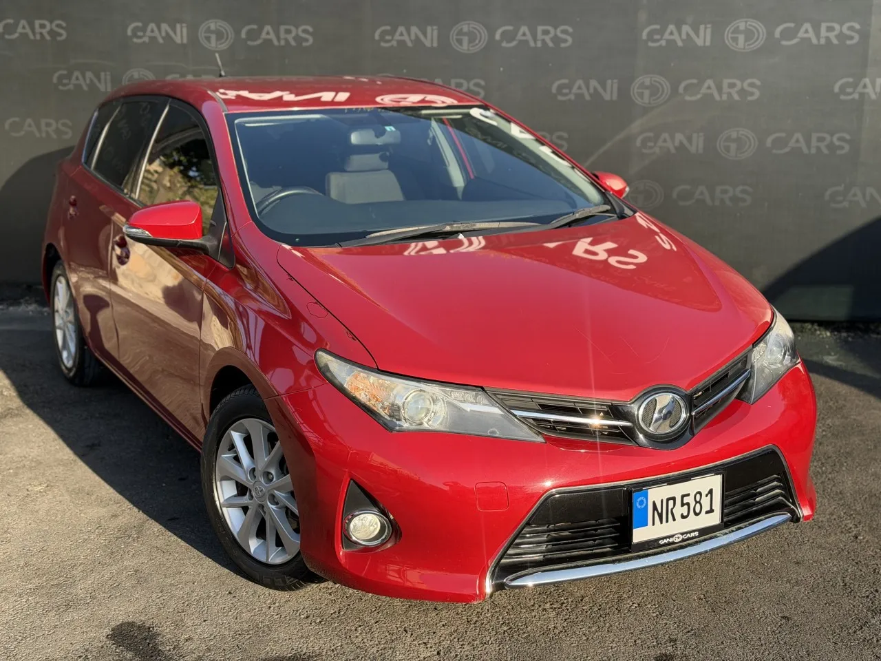 2013 Toyota Auris 1.5 S Kıbrıs | KKTC İkinci El Satılık Araba - Fotoğraf 1