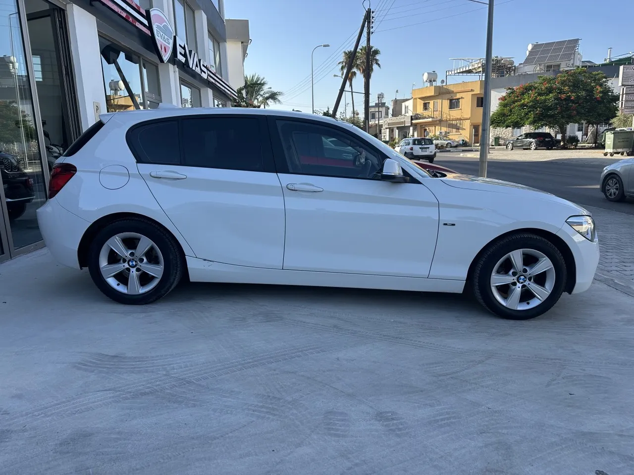 2015 BMW 1 Serisi 116i Kıbrıs | KKTC İkinci El Satılık Araba - Thumbnail 4