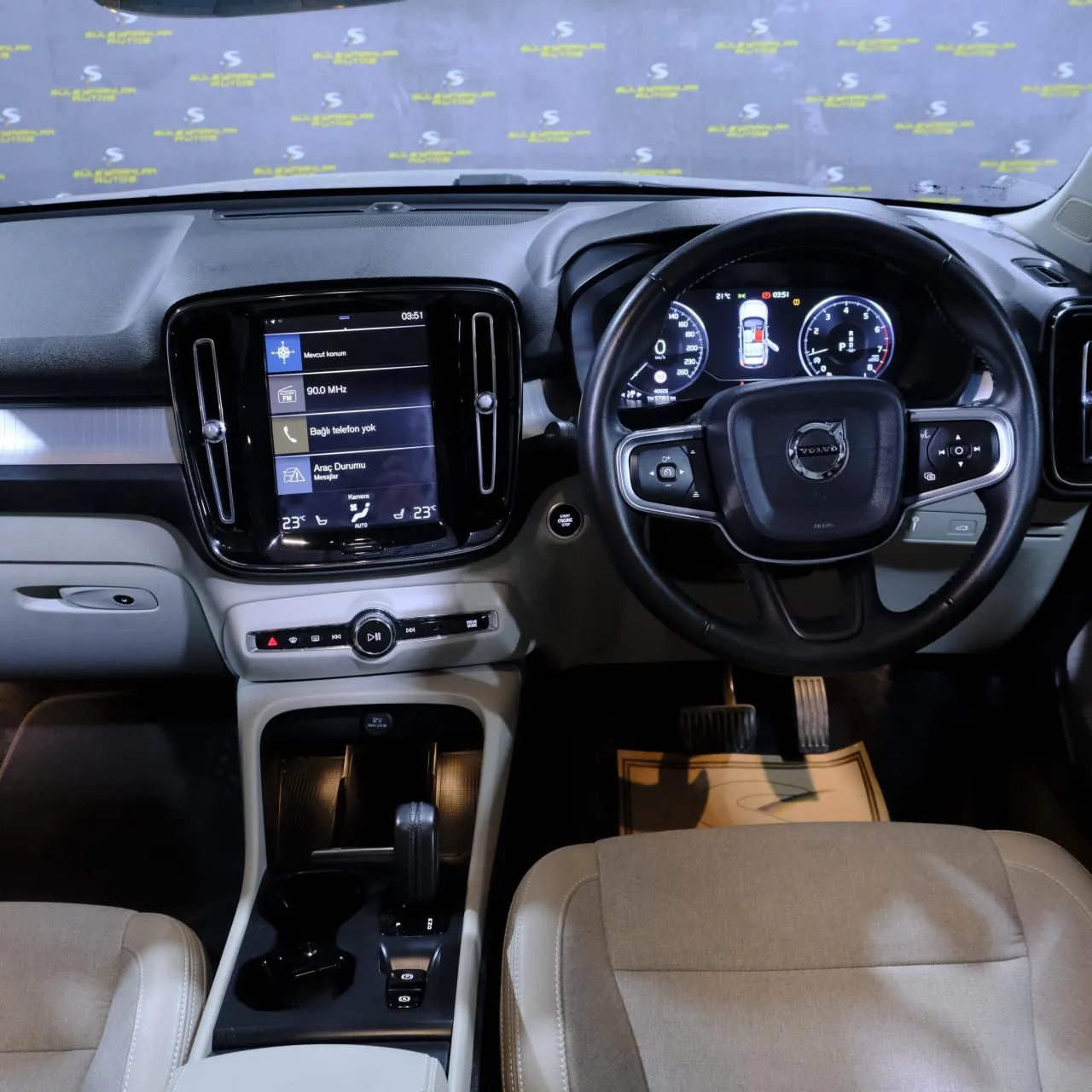 2020 Volvo XC40 2.0 T4 Kıbrıs | KKTC İkinci El Satılık Araba - Thumbnail 6