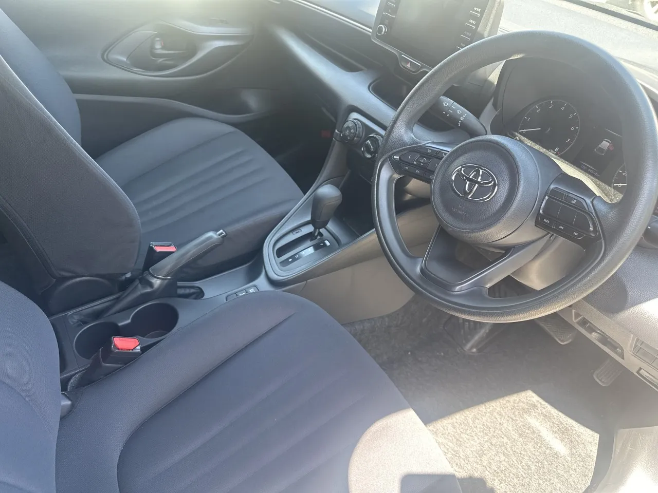 2022 Toyota Yaris 1.0 Kıbrıs | KKTC İkinci El Satılık Araba - Thumbnail 6