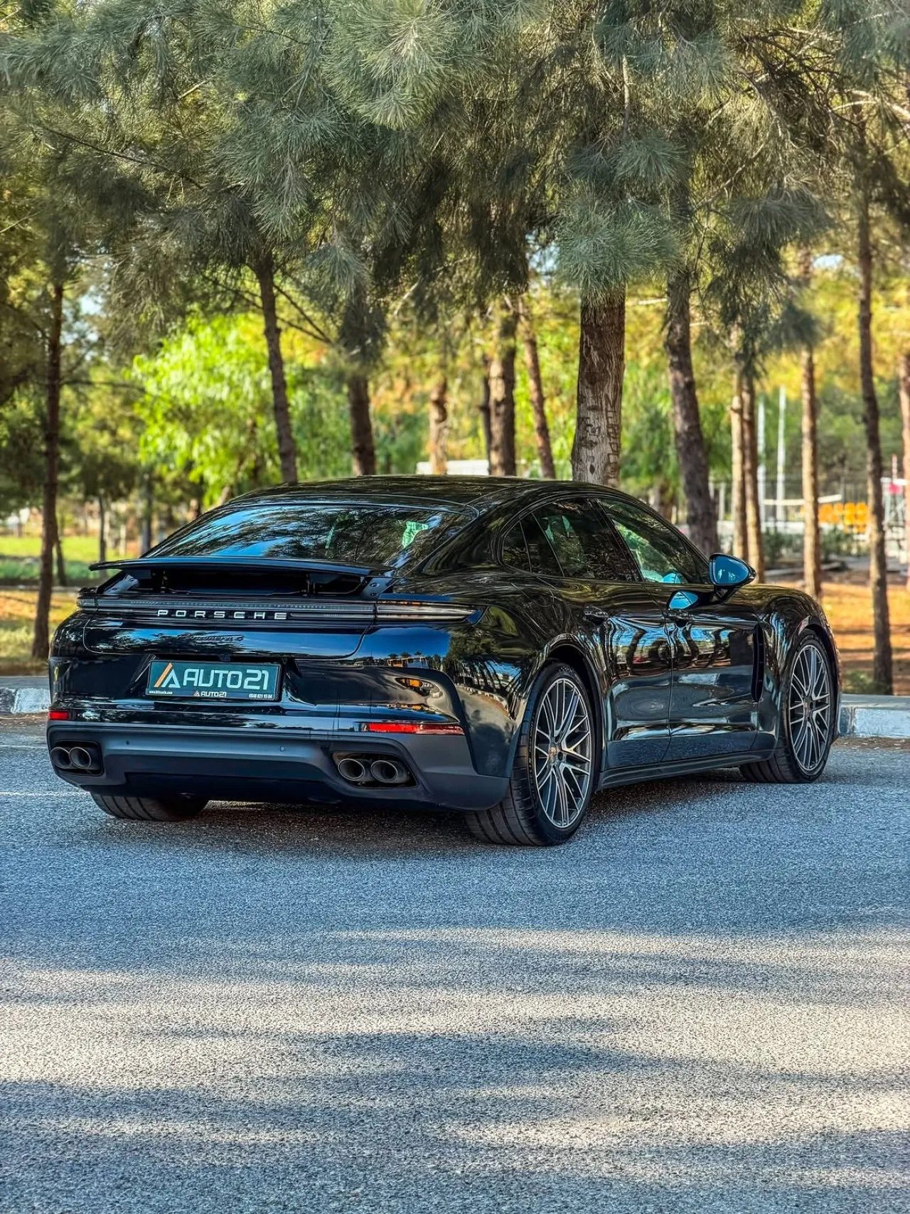 2025 Porsche Panamera Panamera 4 E-Hybrid Kıbrıs | KKTC İkinci El Satılık Araba - Thumbnail 3