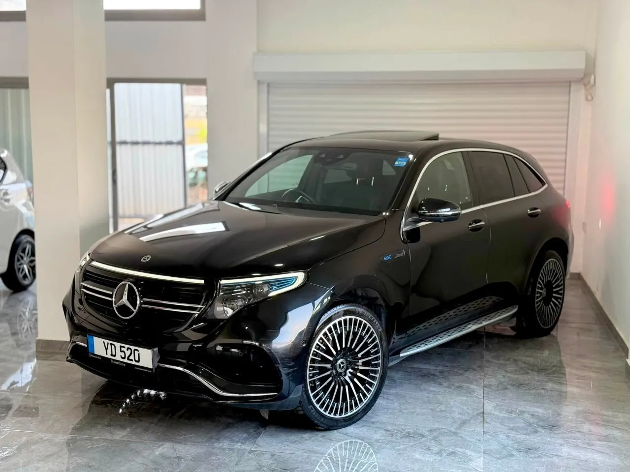 2022 Mercedes - Benz EQC 400 AMG Line Premium Plus Kıbrıs | KKTC İkinci El Satılık Araba - Thumbnail 5